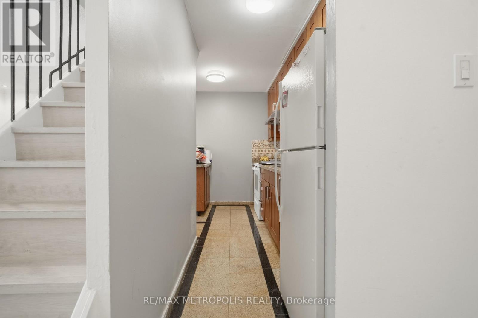 2026 - 100 Mornelle Court, Toronto, Ontario  M1E 4X2 - Photo 16 - E13559496