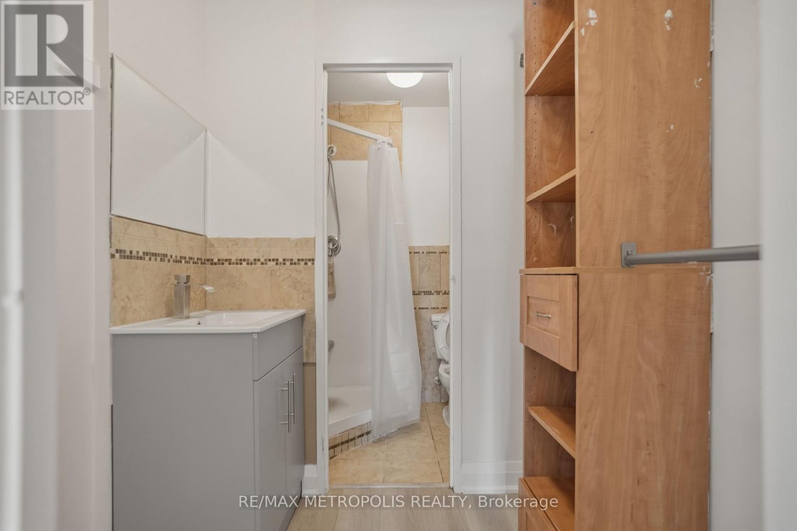 2026 - 100 Mornelle Court, Toronto, Ontario  M1E 4X2 - Photo 17 - E13559496