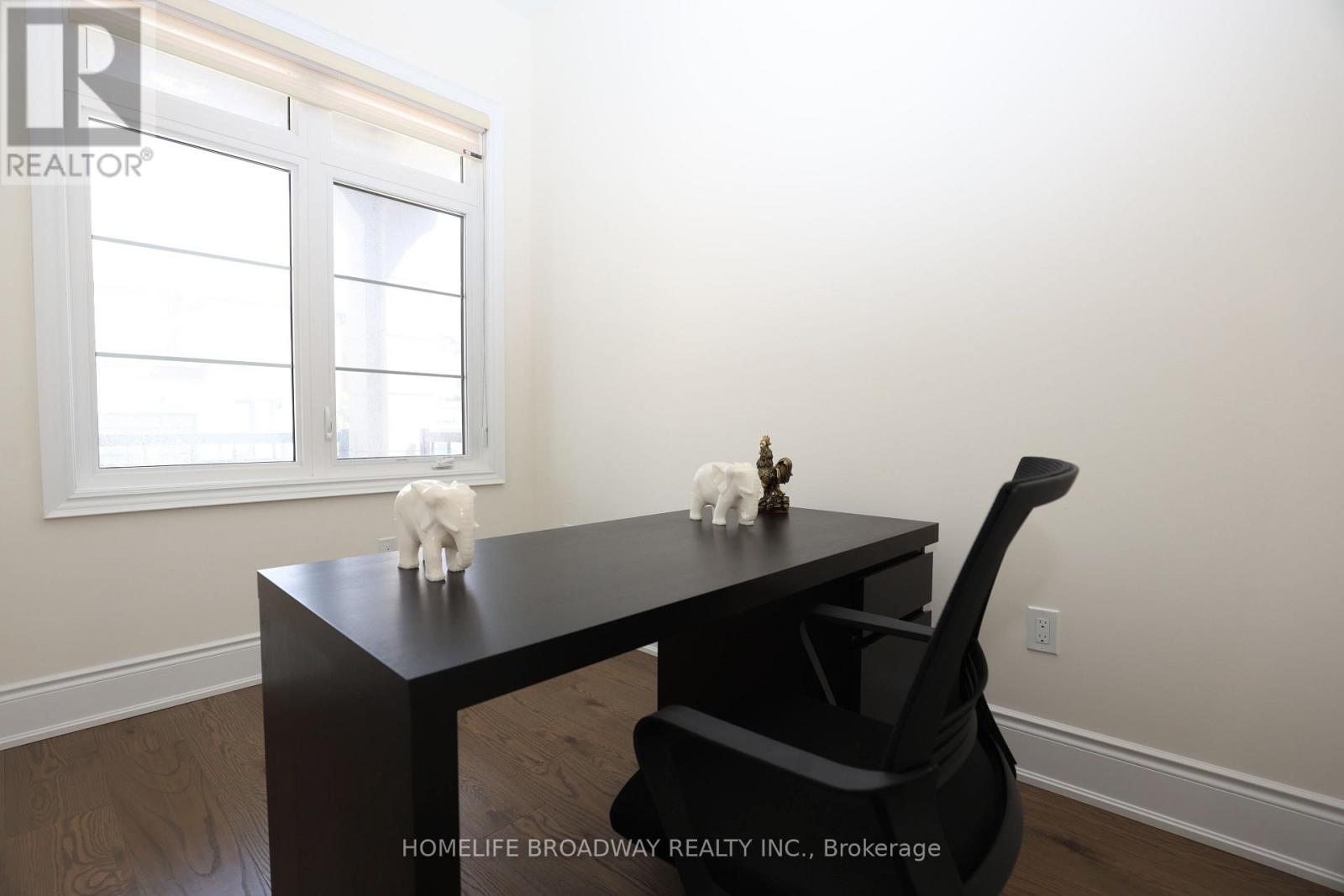 11 David Dunlap Boulevard, Richmond Hill, Ontario  L4C 4V7 - Photo 11 - N13559508