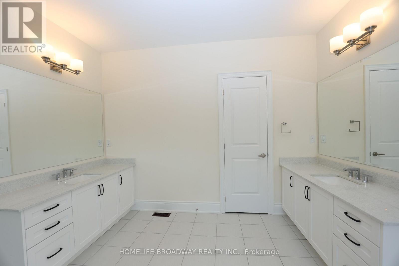 11 David Dunlap Boulevard, Richmond Hill, Ontario  L4C 4V7 - Photo 16 - N13559508