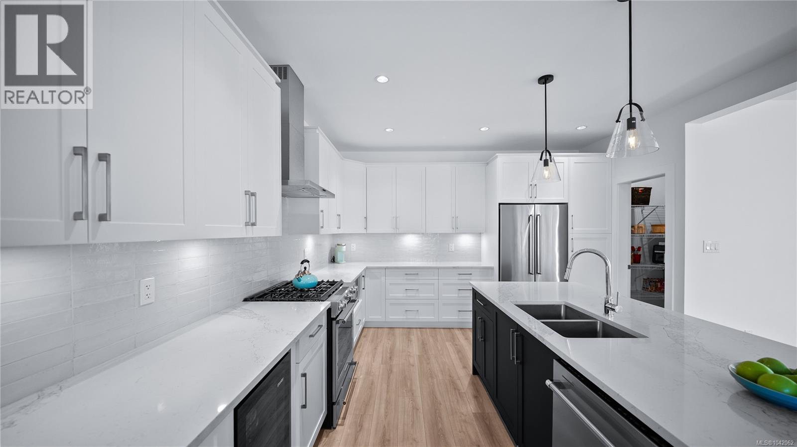 1203 Ashmore Terr — photo 12