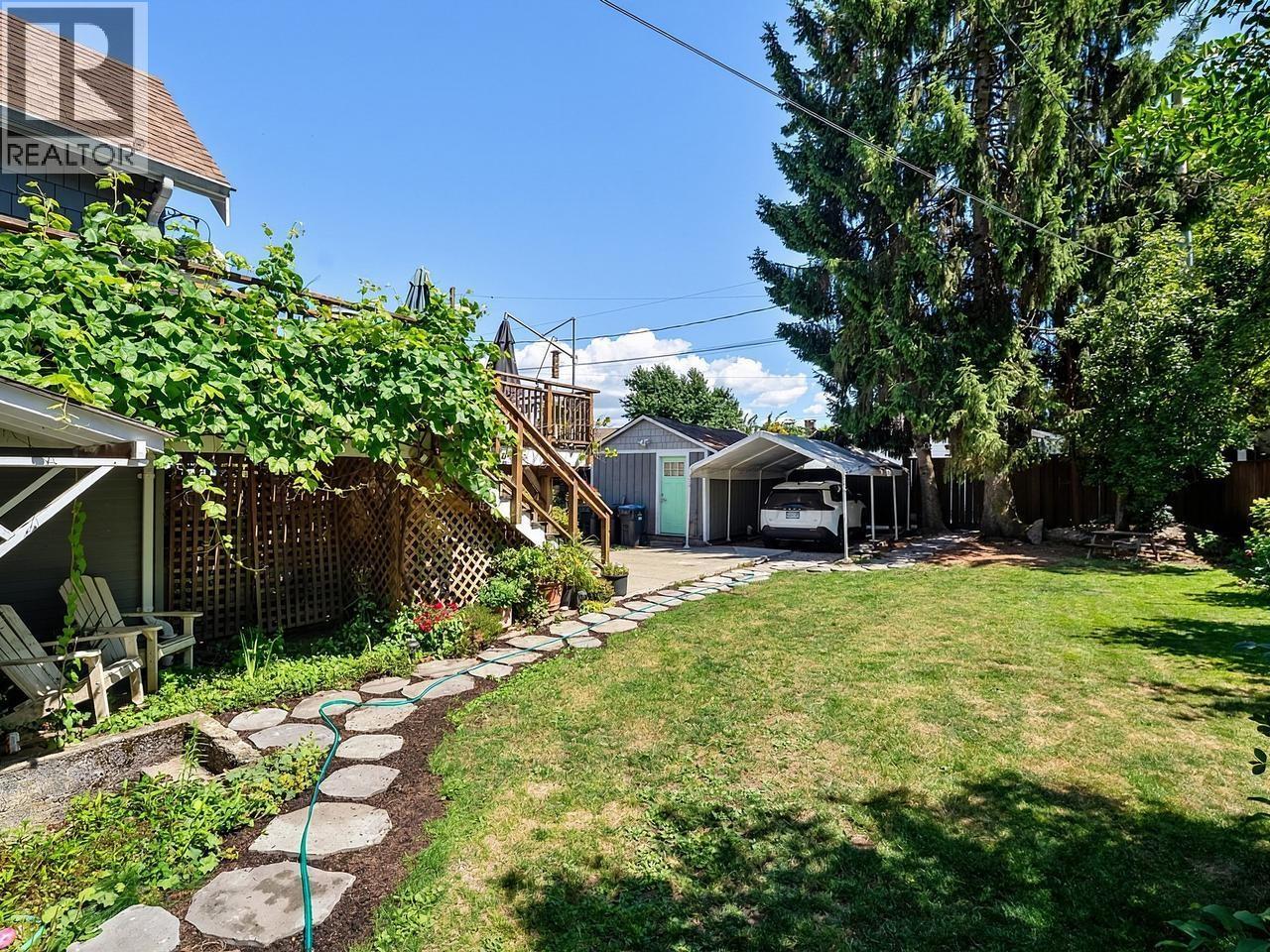 1124 Tenth Avenue, New Westminster, British Columbia  V3M 3H7 - Photo 14 - R3145624