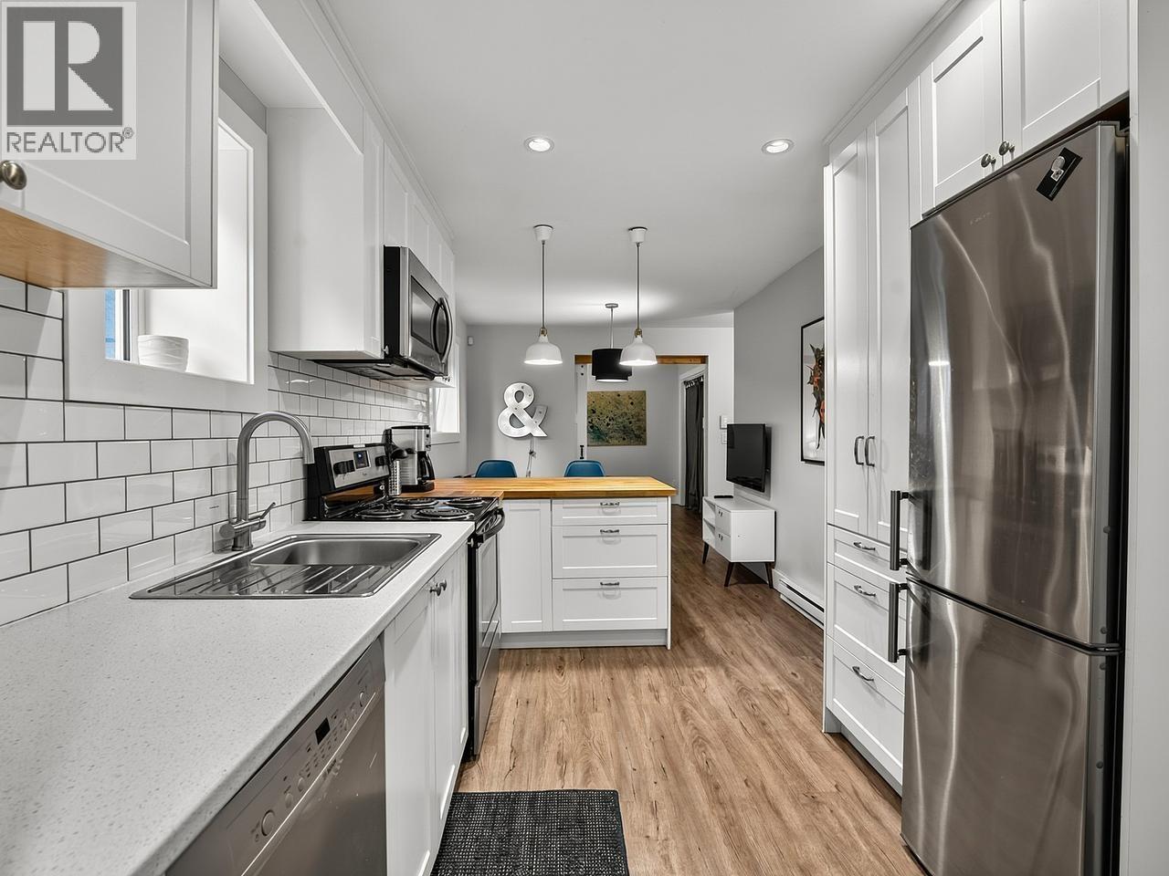 1124 Tenth Avenue, New Westminster, British Columbia  V3M 3H7 - Photo 25 - R3145624