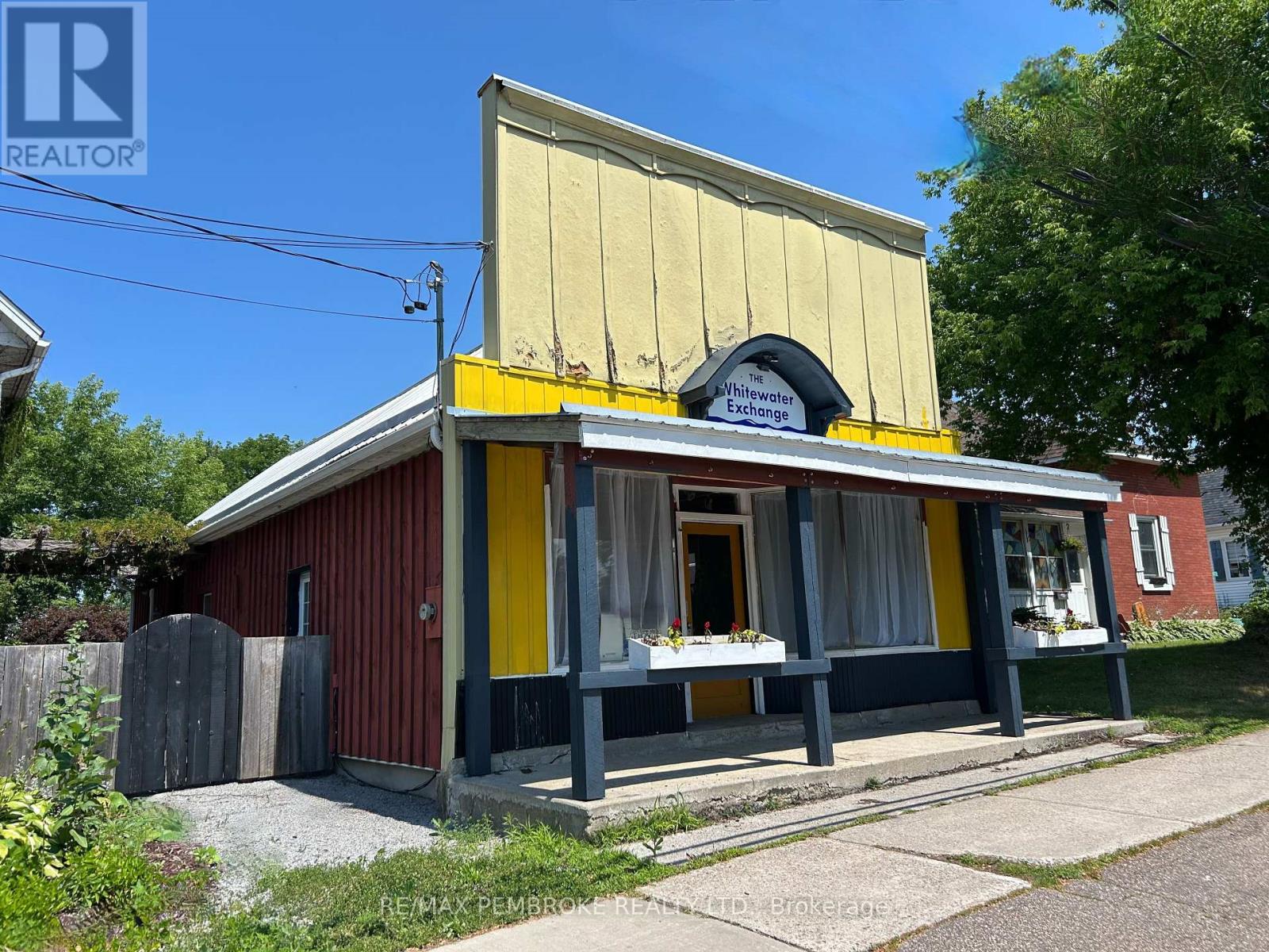 1874 BEACHBURG ROAD, whitewater region, Ontario