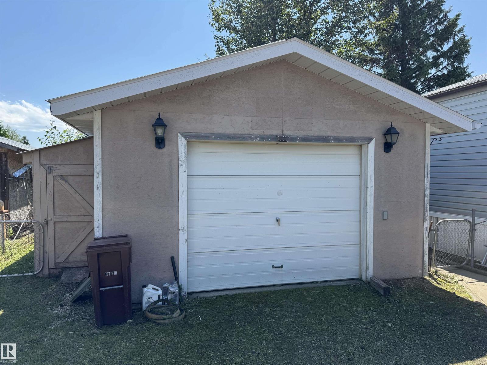 5421 48a Ave, Drayton Valley, Alberta  T7A 1J8 - Photo 3 - E4498637
