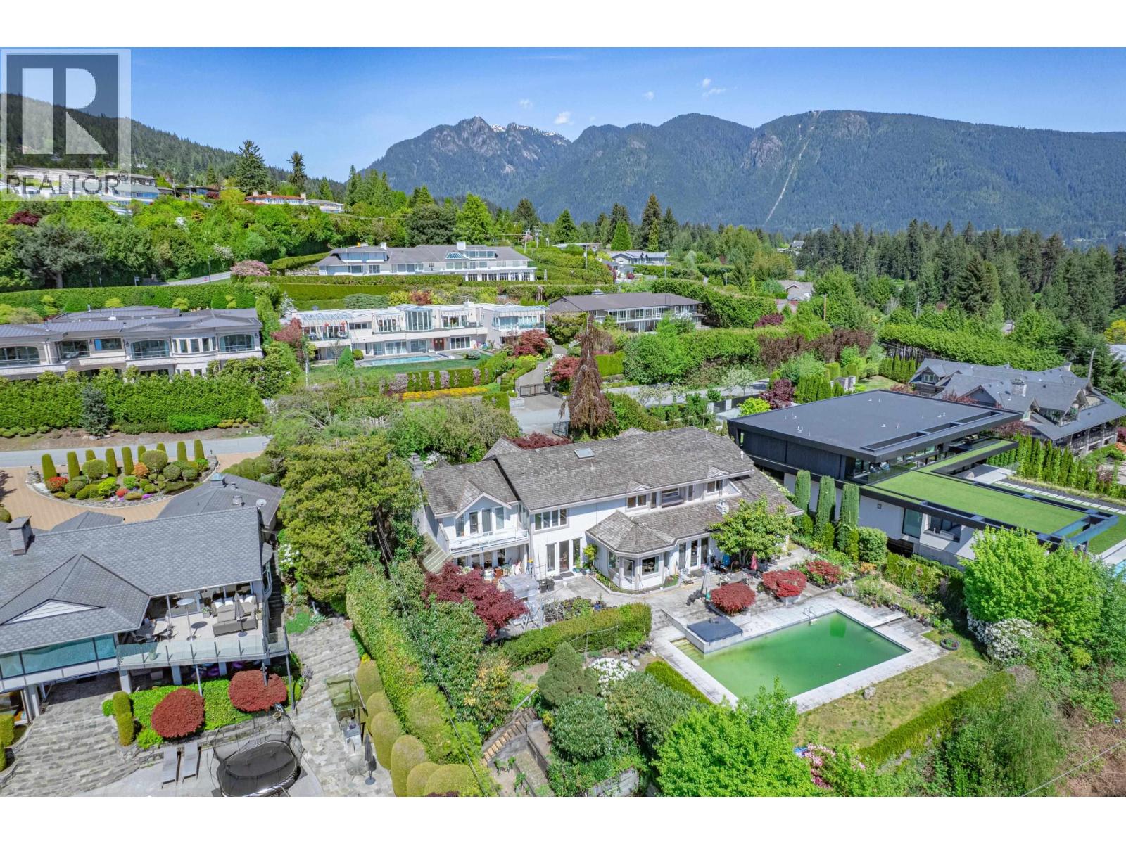 740 Knockmaroon Road, West Vancouver, British Columbia  V7S 1R6 - Photo 3 - R3145898