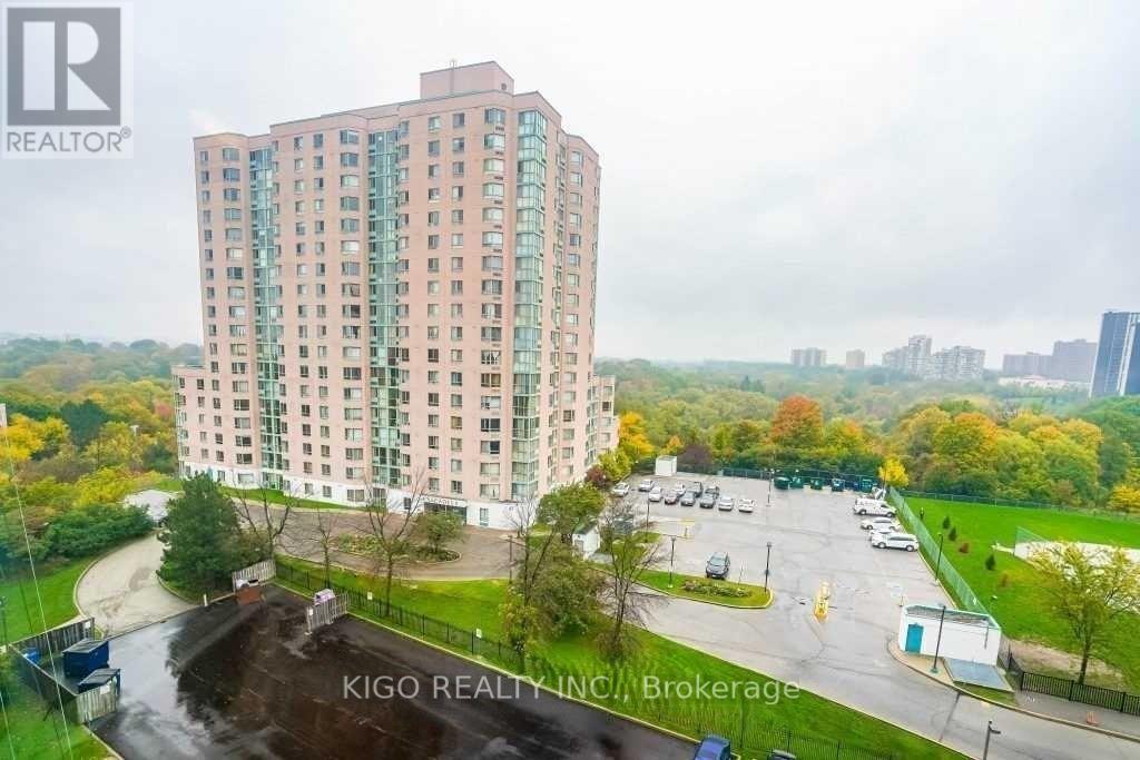 907 - 21 MARKBROOK LANE, Toronto, Ontario