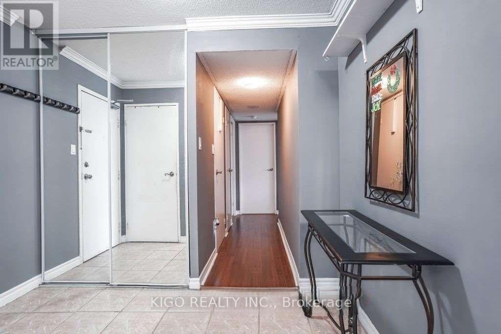 907 - 21 Markbrook Lane, Toronto, Ontario  M9V 5E4 - Photo 3 - W13559618