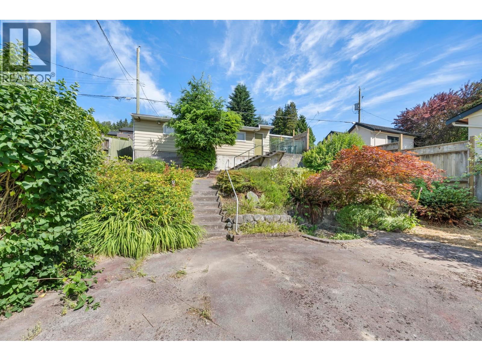 7280 BARNET ROAD — photo 12