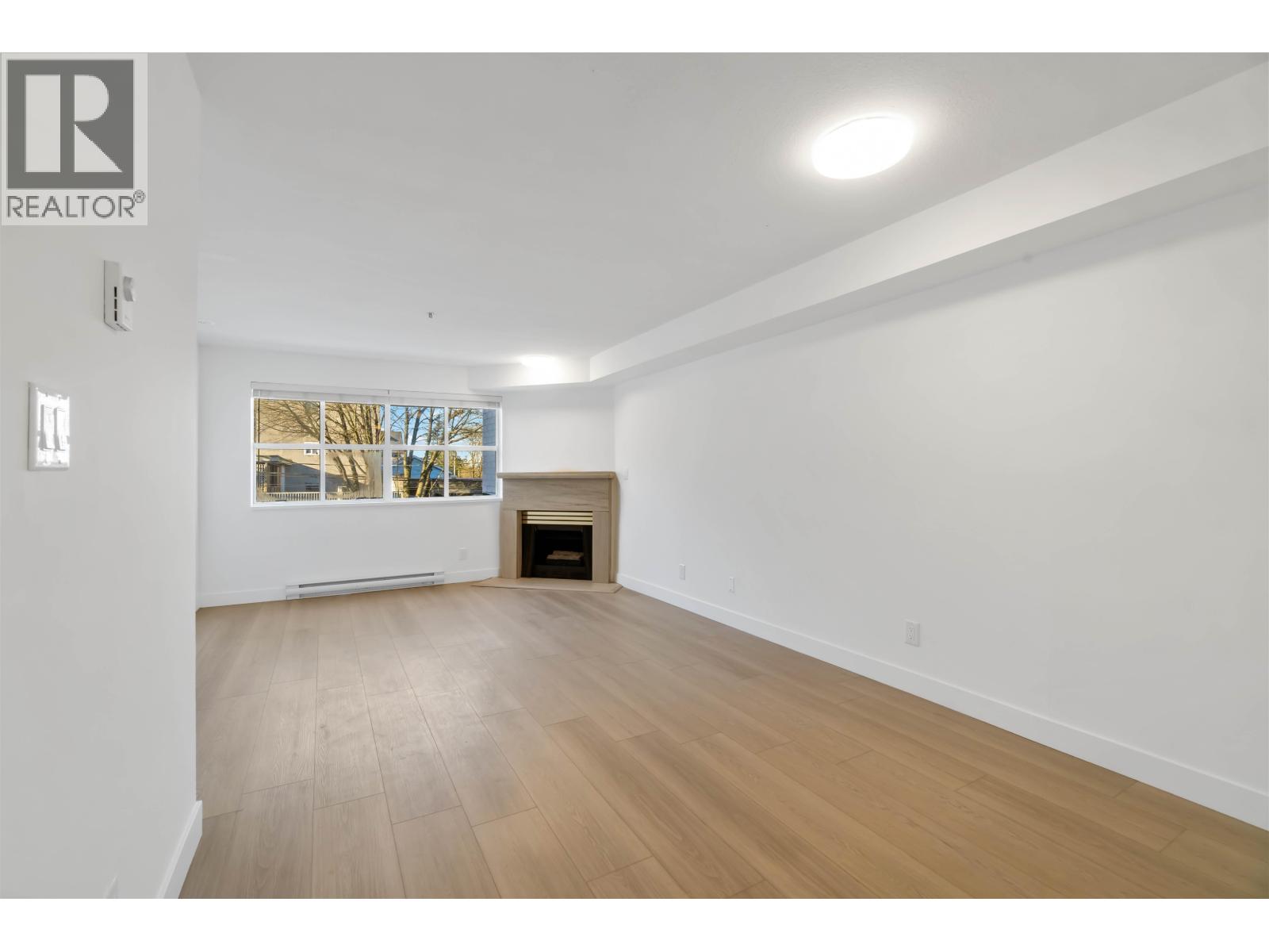209 2928 Commercial Drive, Vancouver, British Columbia  V5N 4C9 - Photo 4 - R3145934