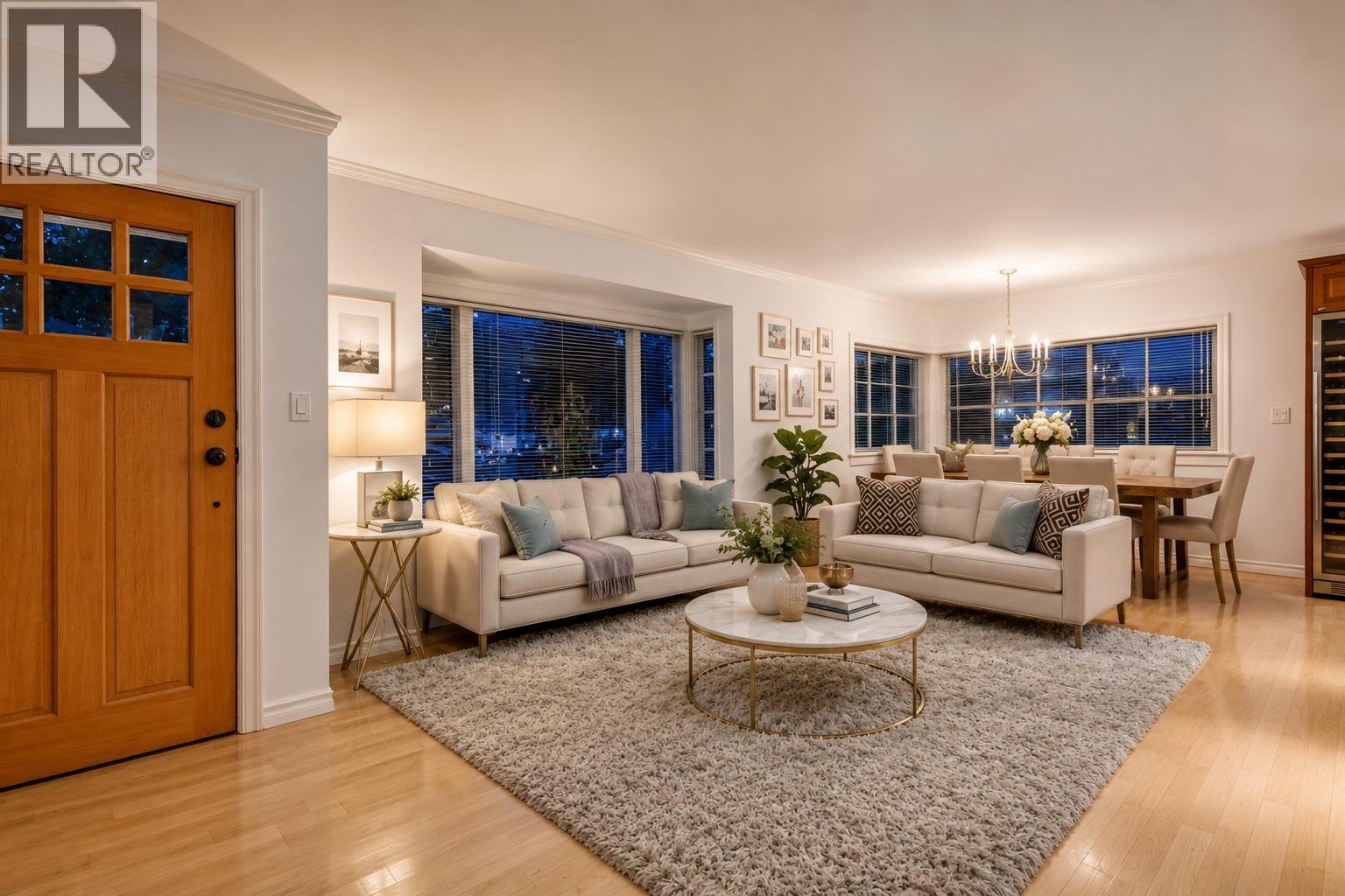 6431 Rosebery Avenue, West Vancouver, British Columbia  V7W 2C5 - Photo 3 - R3145942