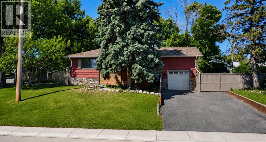 5923 Thorncliffe Drive NW, Calgary