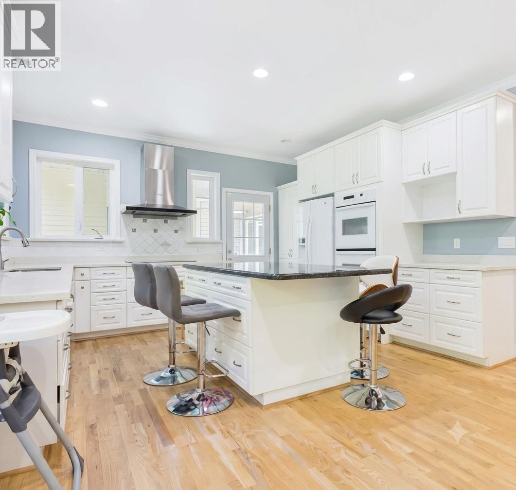 8040 SE Fairbrook Crescent, Richmond, British Columbia  V7C 1Y9 - Photo 6 - R3145899