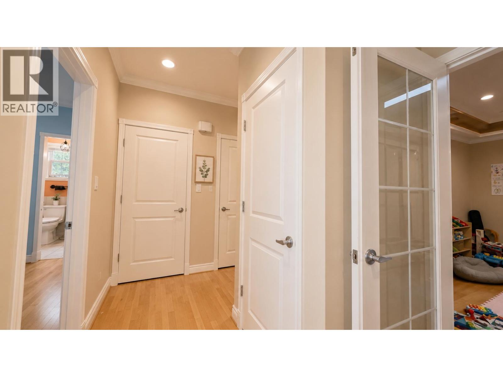 8040 SE Fairbrook Crescent, Richmond, British Columbia  V7C 1Y9 - Photo 21 - R3145899