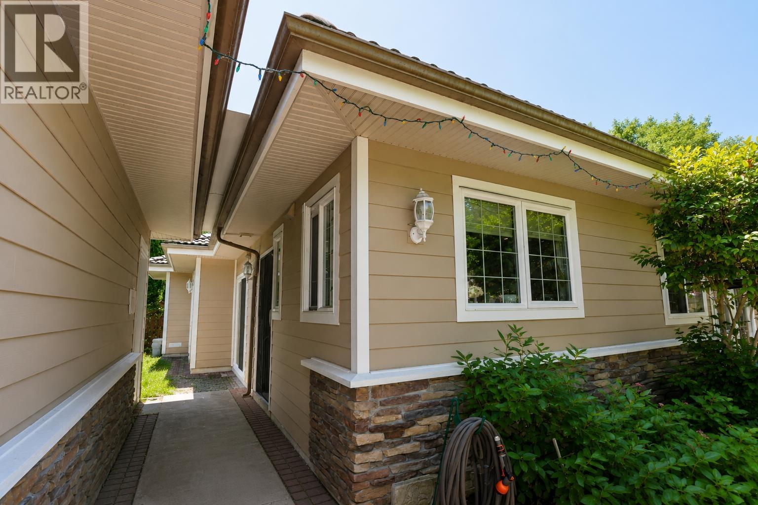 8040 SE Fairbrook Crescent, Richmond, British Columbia  V7C 1Y9 - Photo 20 - R3145899
