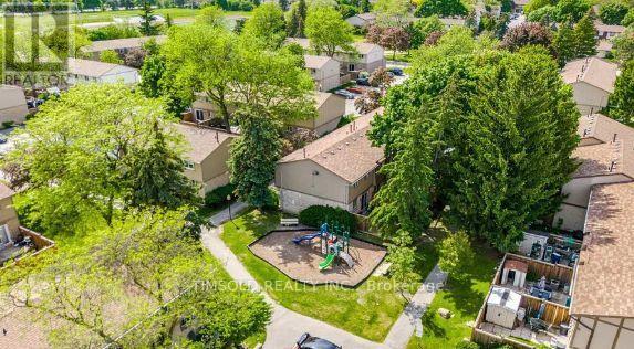 29 - 57 Hansen Road N, Brampton, Ontario  L6V 3C6 - Photo 37 - W13182012