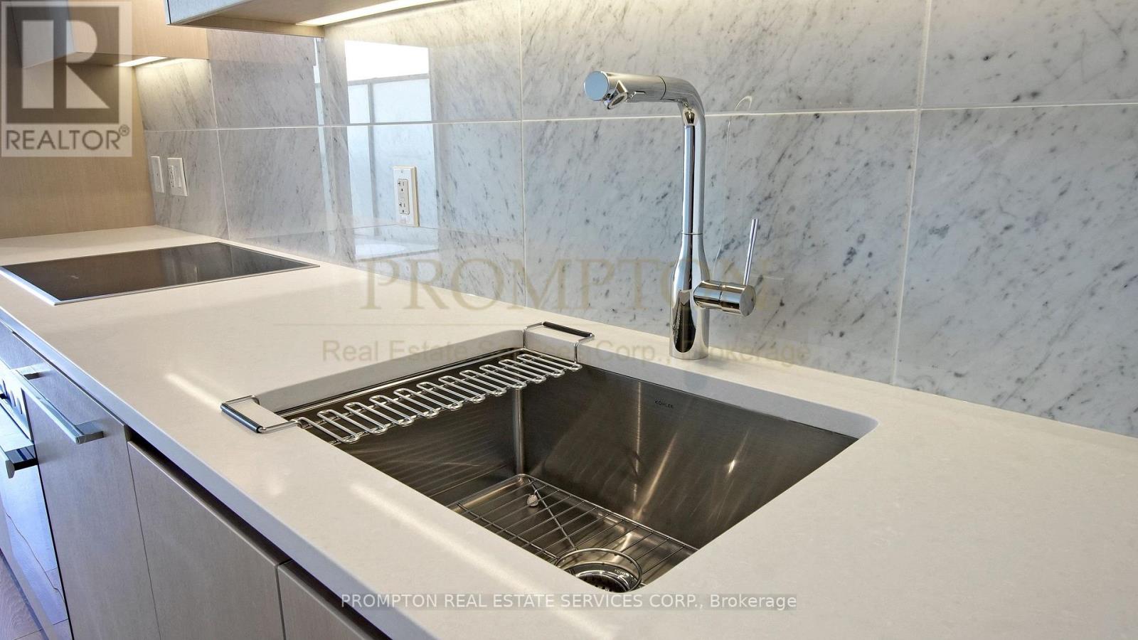 2211 - 95 Mcmahon Drive, Toronto, Ontario  M2K 0H2 - Photo 20 - C13559648