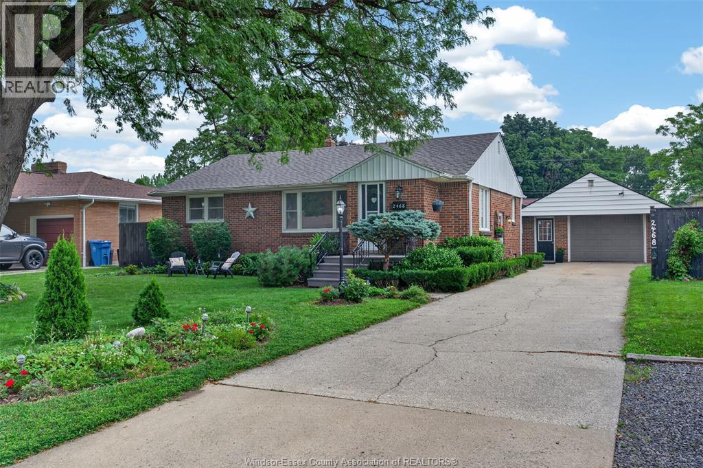 2468 Mark, Windsor