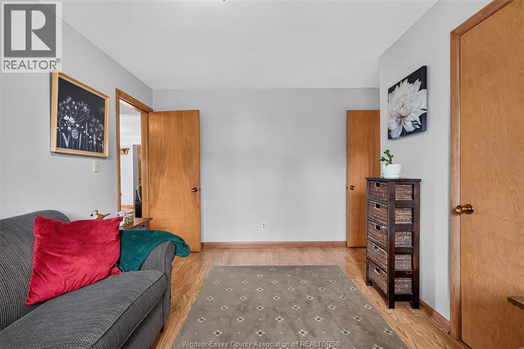 2468 Mark, Windsor, Ontario  N9E 2W3 - Photo 18 - 26016855