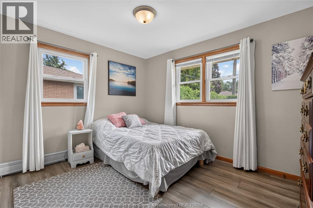 2468 Mark, Windsor, Ontario  N9E 2W3 - Photo 23 - 26016855