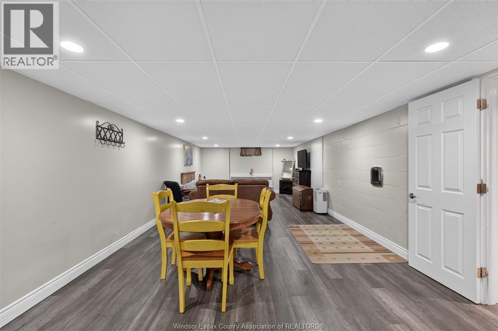2468 Mark, Windsor, Ontario  N9E 2W3 - Photo 30 - 26016855