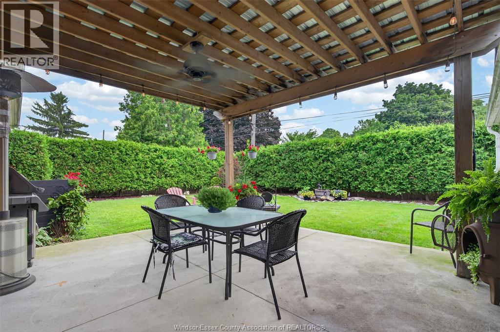 2468 Mark, Windsor, Ontario  N9E 2W3 - Photo 37 - 26016855