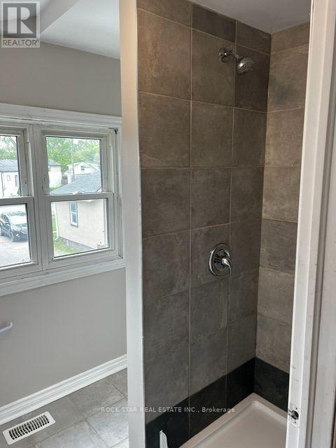 63 Dolphin Street, Port Colborne, Ontario  L3K 2J4 - Photo 8 - X13559672
