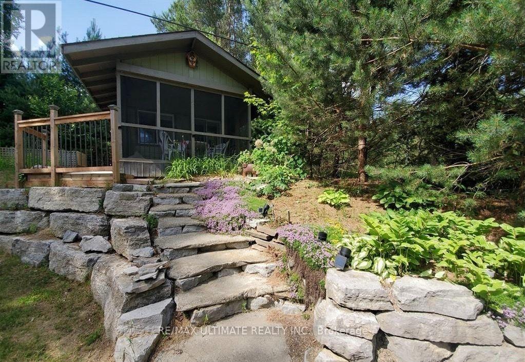 1355 Green Lake Road, Dysart Et Al, Ontario  K0M 1S0 - Photo 2 - X13559714
