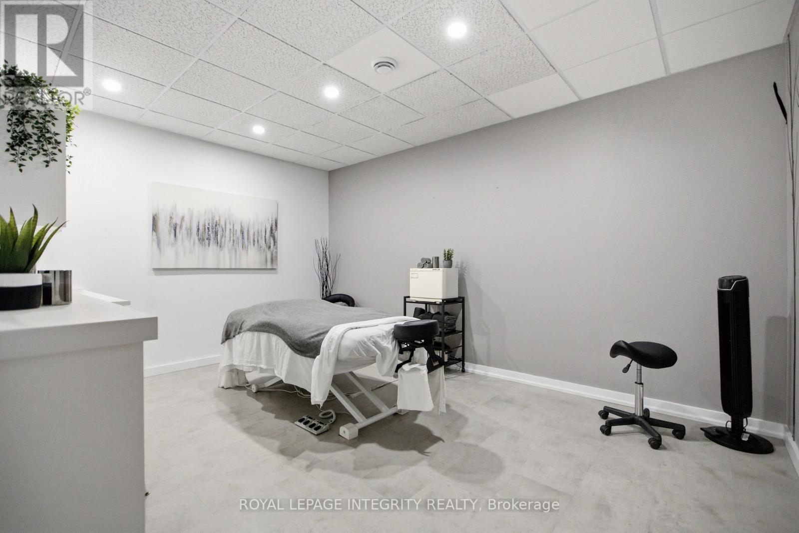 Unit #7 - 100 Madawaska Boulevard, Arnprior, Ontario  K7S 1S7 - Photo 13 - X13559742