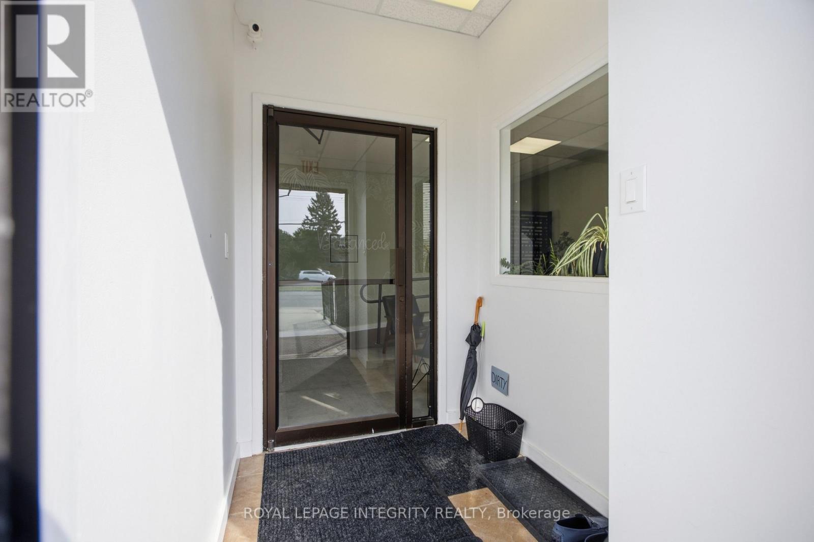 Unit #7 - 100 Madawaska Boulevard, Arnprior, Ontario  K7S 1S7 - Photo 4 - X13559742