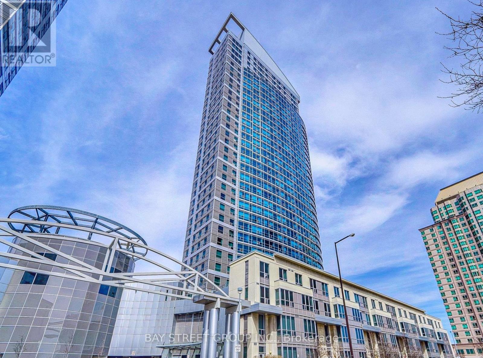 2712 - 38 LEE CENTRE DRIVE, Toronto (Woburn)