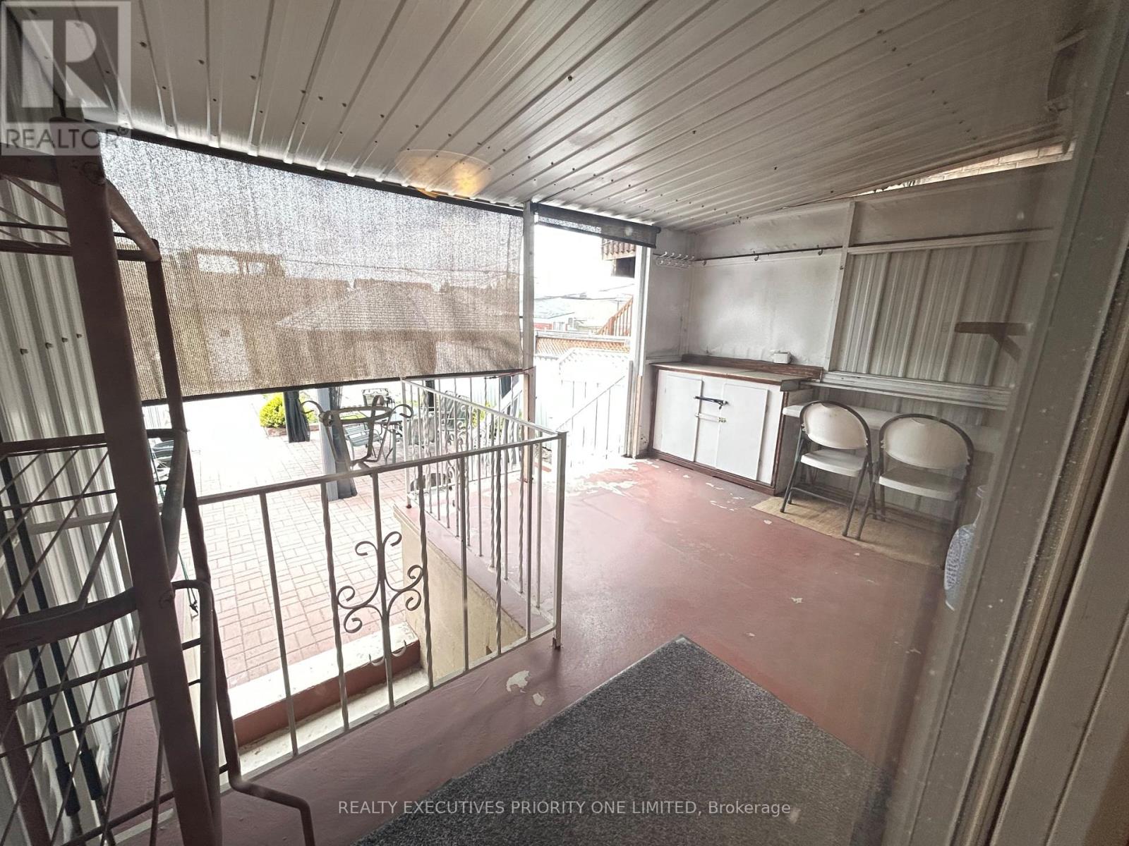 224 Caledonia Road, Toronto, Ontario  M6E 4T1 - Photo 15 - W13559718