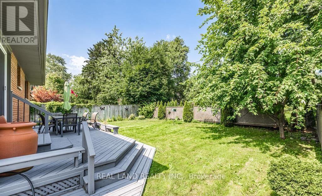 Upper - 274 Timothy Court, Mississauga, Ontario  L5G 2B4 - Photo 30 - W13559724