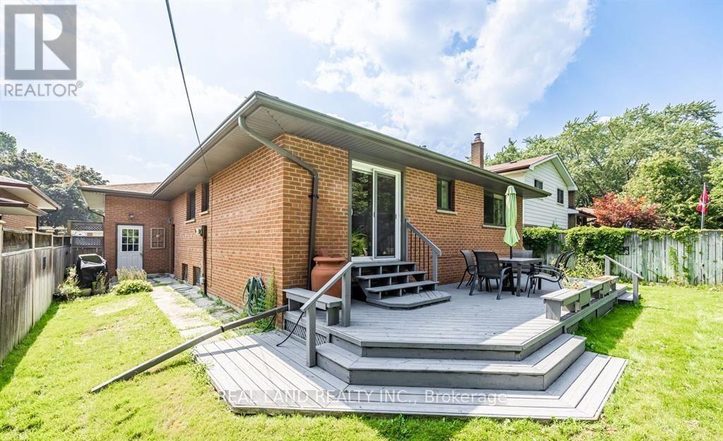 Upper - 274 Timothy Court, Mississauga, Ontario  L5G 2B4 - Photo 32 - W13559724
