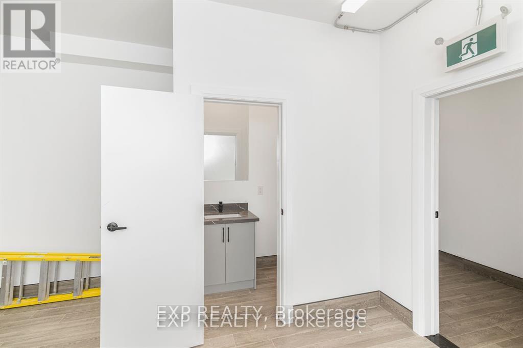 5848-5860 Ferry Street, Niagara Falls, Ontario  L2G 1S9 - Photo 30 - X13559736
