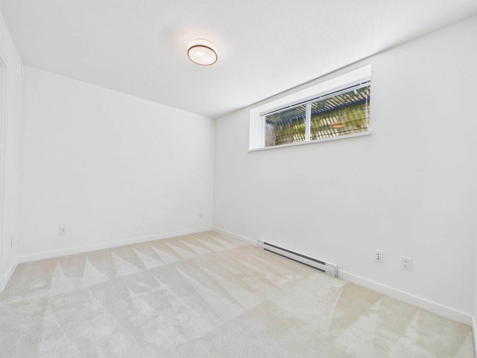 Listing image 30
