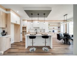 8808 183 AV NW, Edmonton, Alberta