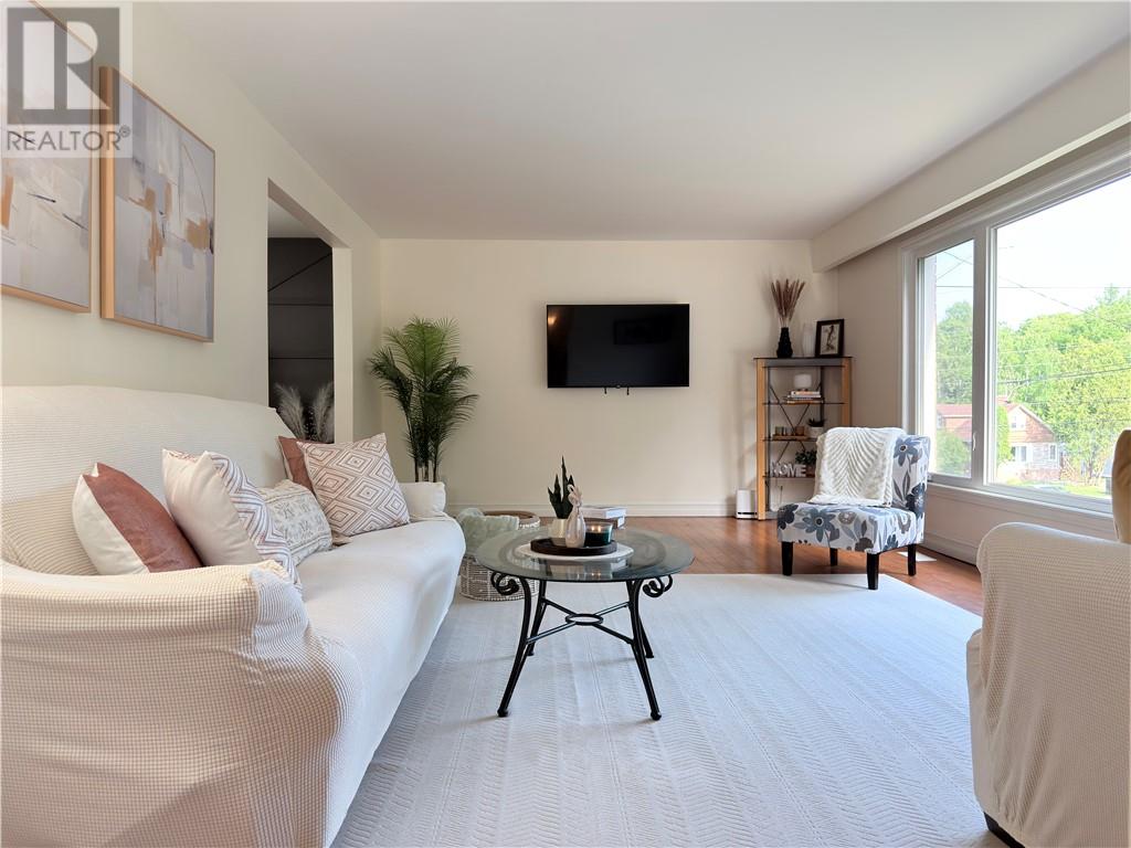 62 Gill Street, Sudbury, Ontario  P3E 1W5 - Photo 6 - 2129107