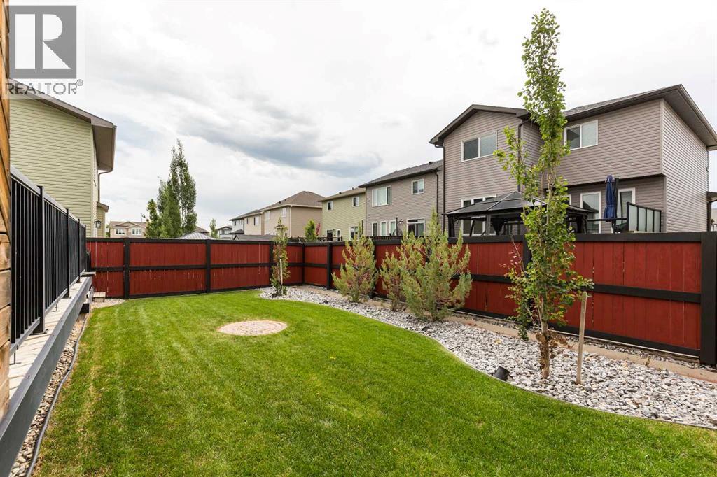 180 Firelight Way W, Lethbridge, Alberta  T1J 4B2 - Photo 38 - A2328203