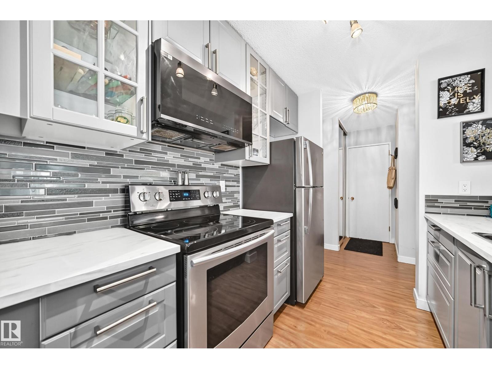 #407 9835 113 St NW, Edmonton, Alberta  T5K 1N4 - Photo 9 - E4498363