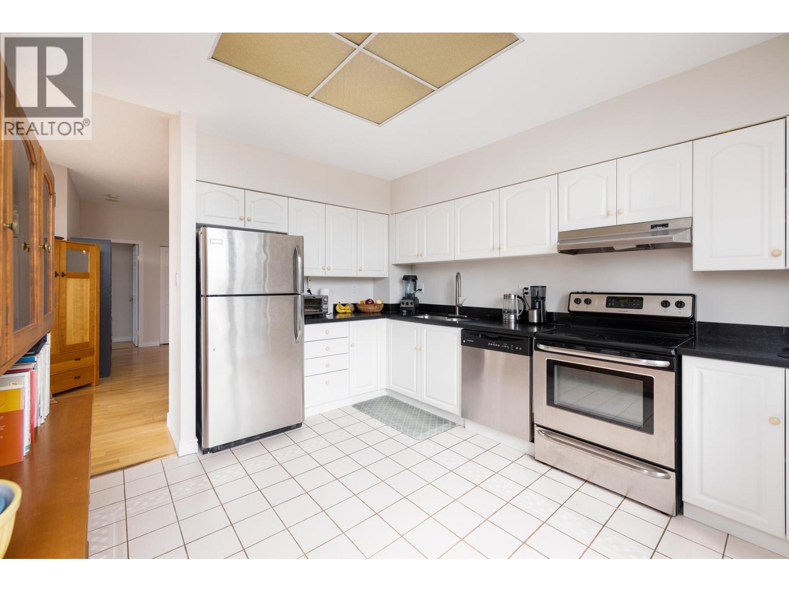 1106 5885 Olive Avenue, Burnaby, British Columbia  V5H 4N8 - Photo 5 - R3145452