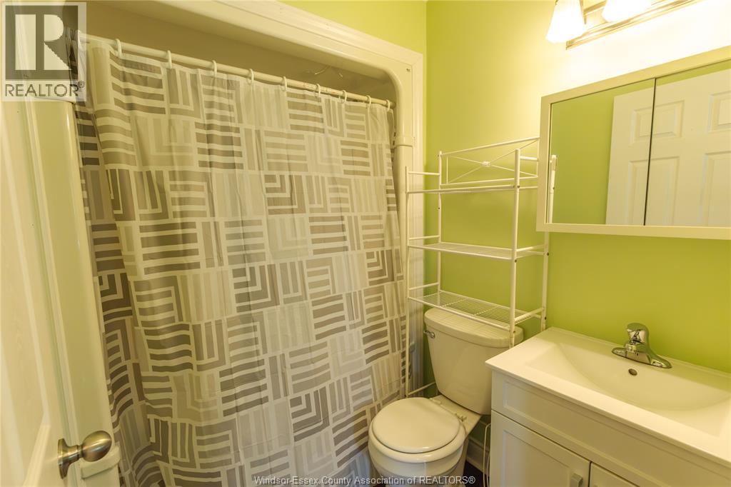 1586 Prince, Windsor, Ontario  N9C 3B3 - Photo 20 - 26016768