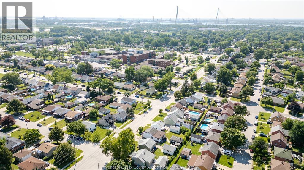 1586 Prince, Windsor, Ontario  N9C 3B3 - Photo 26 - 26016768