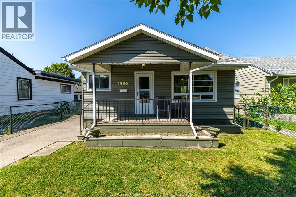 1586 Prince, Windsor, Ontario  N9C 3B3 - Photo 5 - 26016768