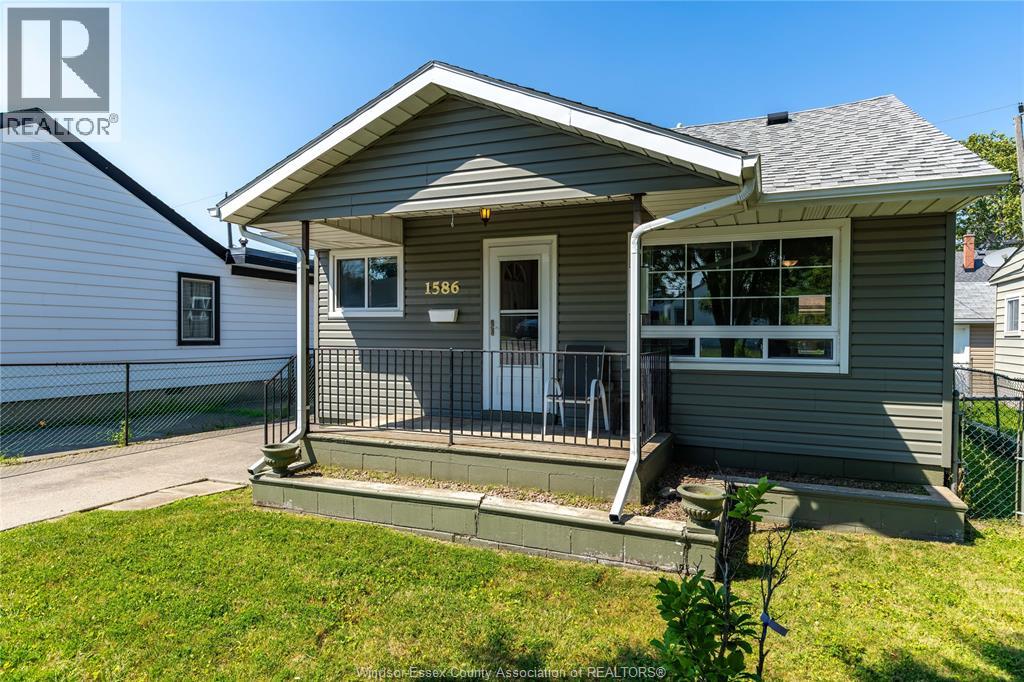 1586 Prince, Windsor, Ontario  N9C 3B3 - Photo 6 - 26016768