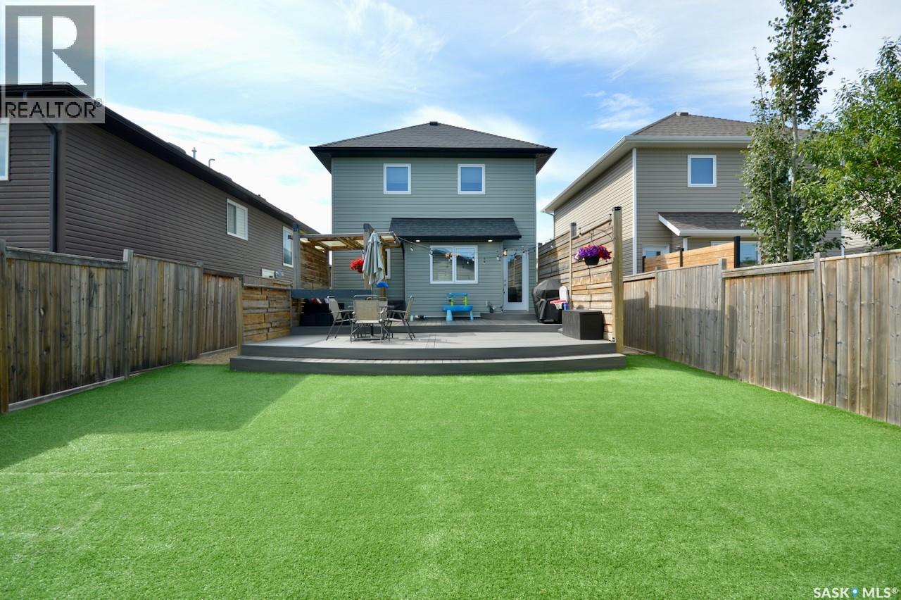 414 Veltkamp Crescent, Saskatoon, Saskatchewan  S7T 0S2 - Photo 7 - SK042471