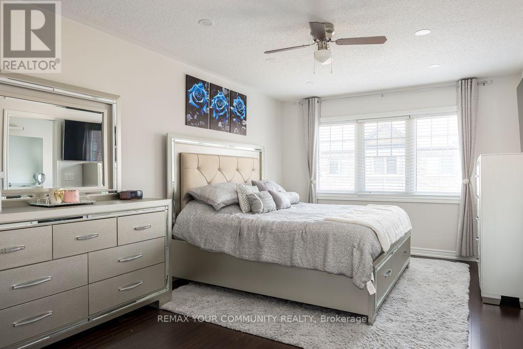 57 Davenfield Circle, Brampton, Ontario  L6P 4L9 - Photo 16 - W13555640