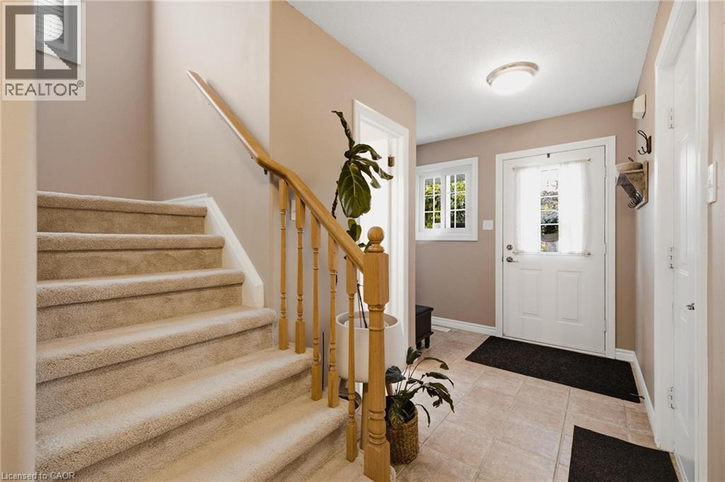 8 Bitternut Place, Elmira, Ontario  N3B 3L2 - Photo 6 - 40847573