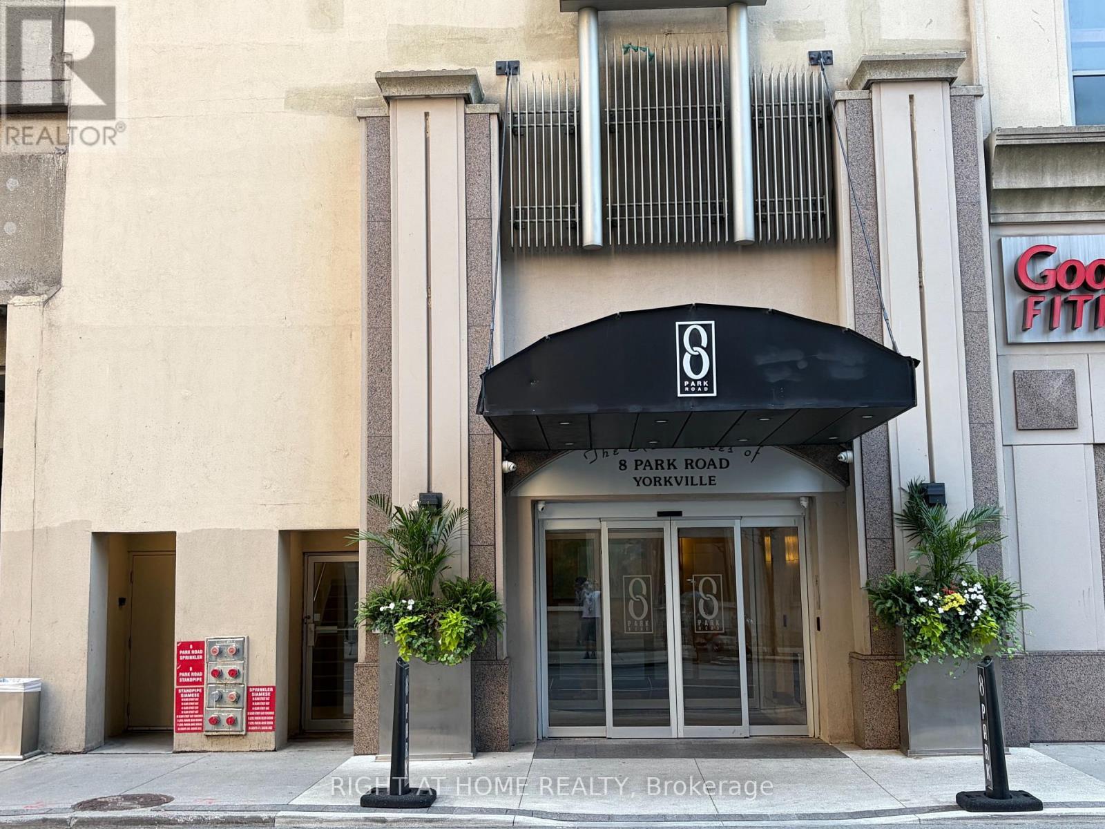 2513 - 8 PARK ROAD, Toronto (Rosedale-Moore Park)