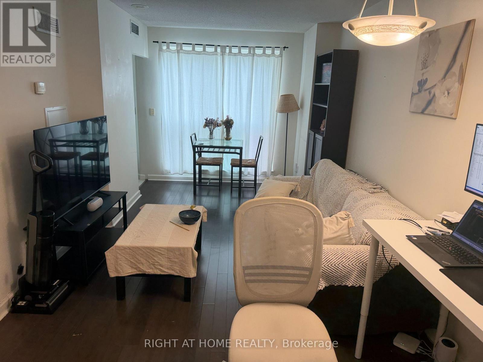 2513 - 8 Park Road, Toronto, Ontario  M4W 3S5 - Photo 11 - C13559764